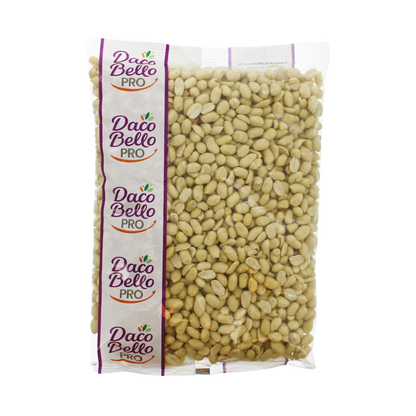 Sachet de cacahuètes, snack croquant et savoureux, parfait pour grignoter.